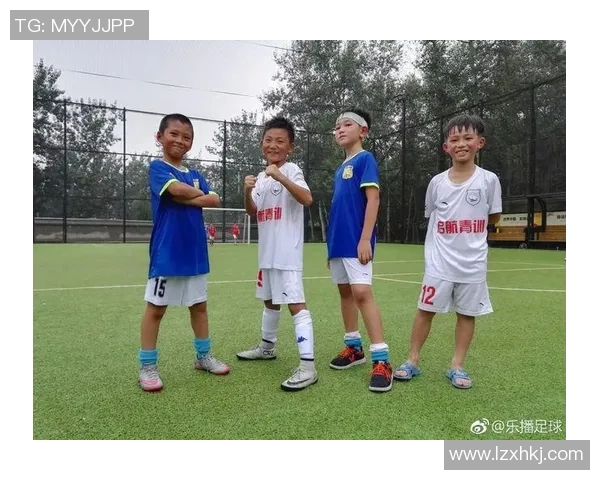 现役足球明星生日一览表及其精彩瞬间回顾