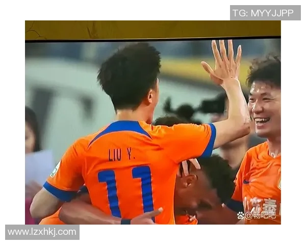 足球明星盛会精彩瞬间汇聚图集展现魅力与激情